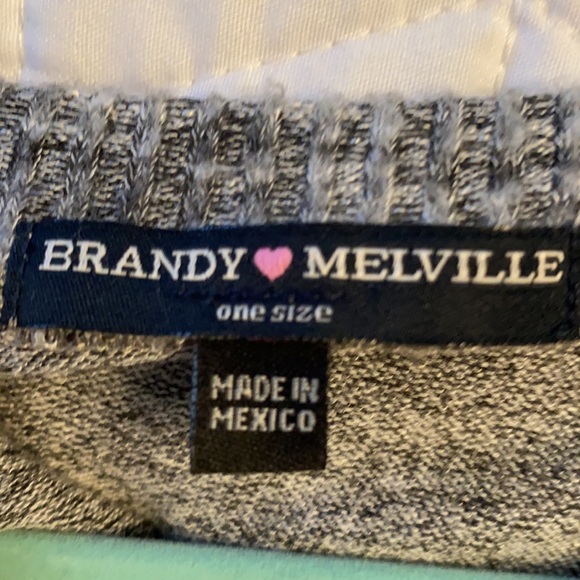 Brandy Melville Grey Cropped Sweater - Picture 3 of 4
